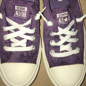 Purple lace slip-on converse